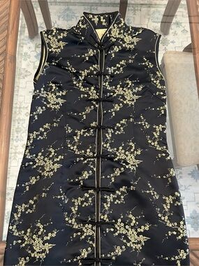 Traditional Chinese silk dress size S